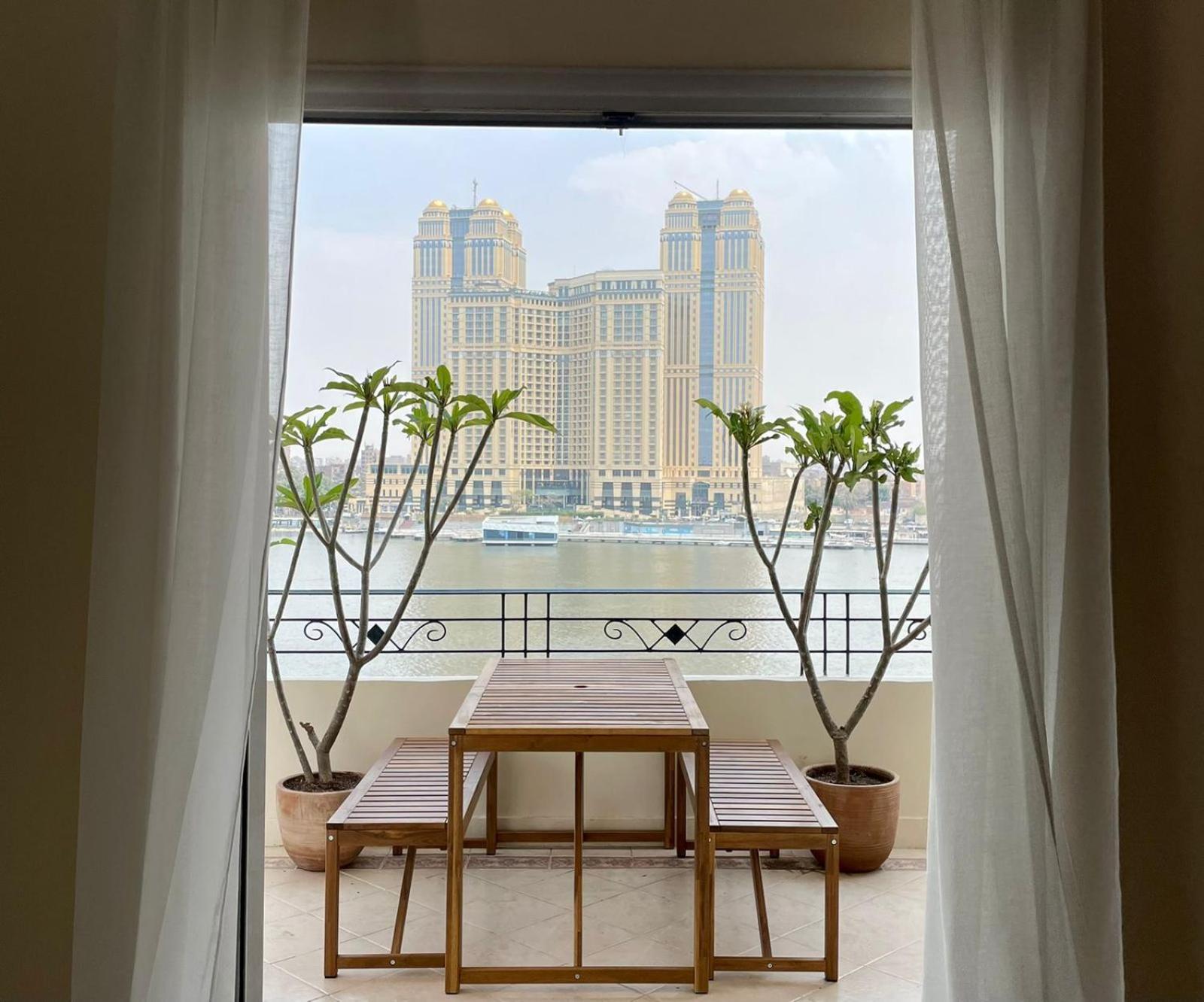 Luxury On The Nile - Zamalek Apartments Le Caire Extérieur photo